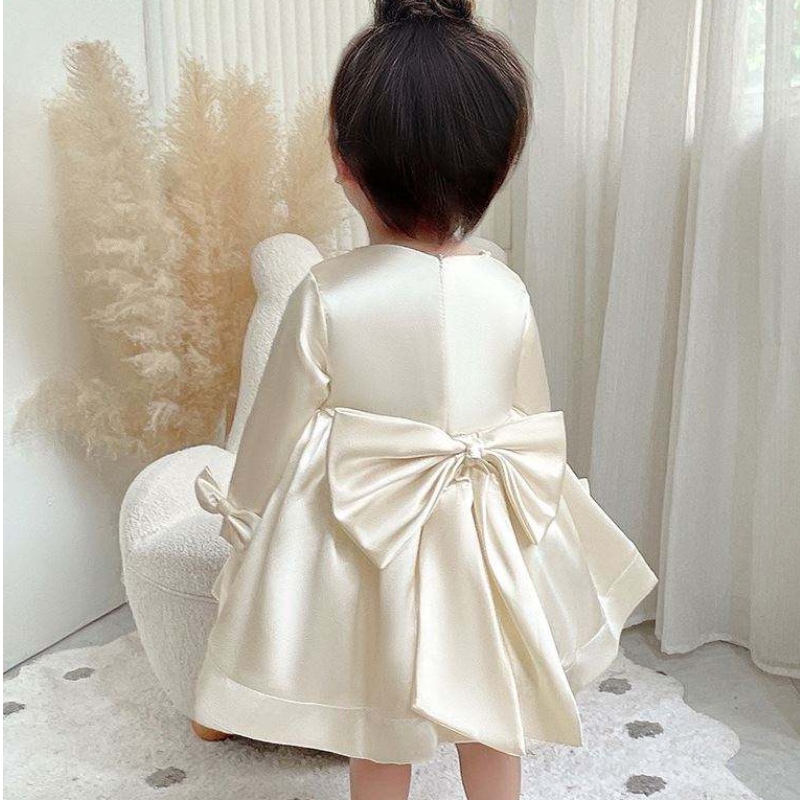 Baige dlouhé rukávy večírek Flower Girl Šaty Big Bow 1-6 letears Kids Clocking Frock Design 9105