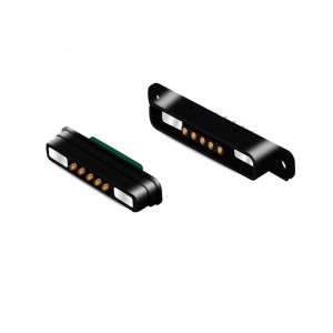 Magnetický elektrický konektor s nabíjecím a přenosovým signálem