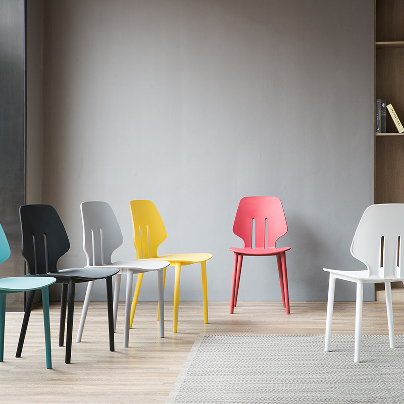 2022 Horký prodej domácího nábytku Italský moderní design jídelní židle vysoce kvalitní plně plastová židle