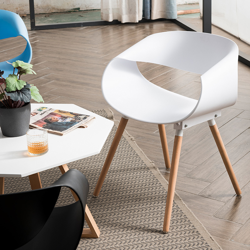 Moderní plastová židle Vysoce kvalitní kavárna s vysokou židlí restaurace