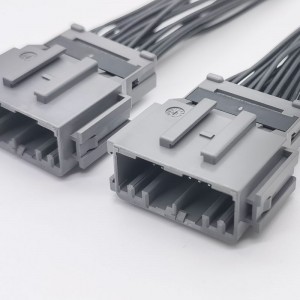 JAE34020PF1 Nové energetické vozidlo Connection baterie Vodotěsný kabelový svazek 2.2 Přizpůsobení terminálu mezery