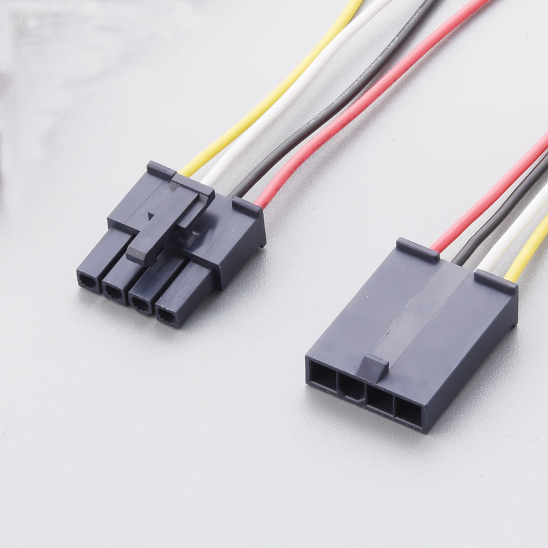 Micro-Fit Molex 4.2 Dvojitá žena 469930420 Slamový konektor spotřebitelského elektronického přizpůsobení měděného vodiče