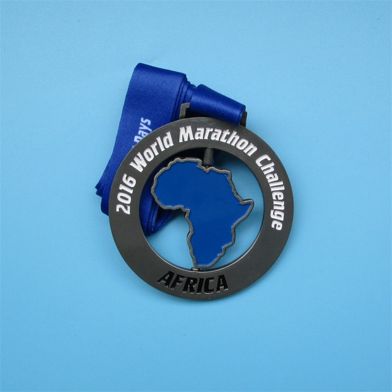 2016 World Marathon Challenge Medaile