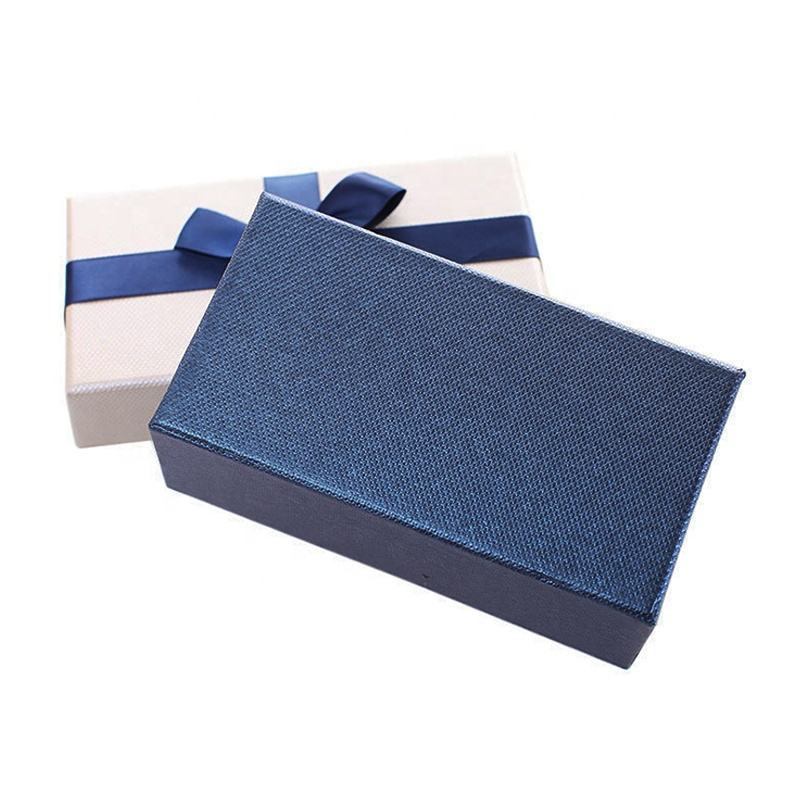 Klasické luxusní recyklované papírové dárkové krabičky zakázkový design