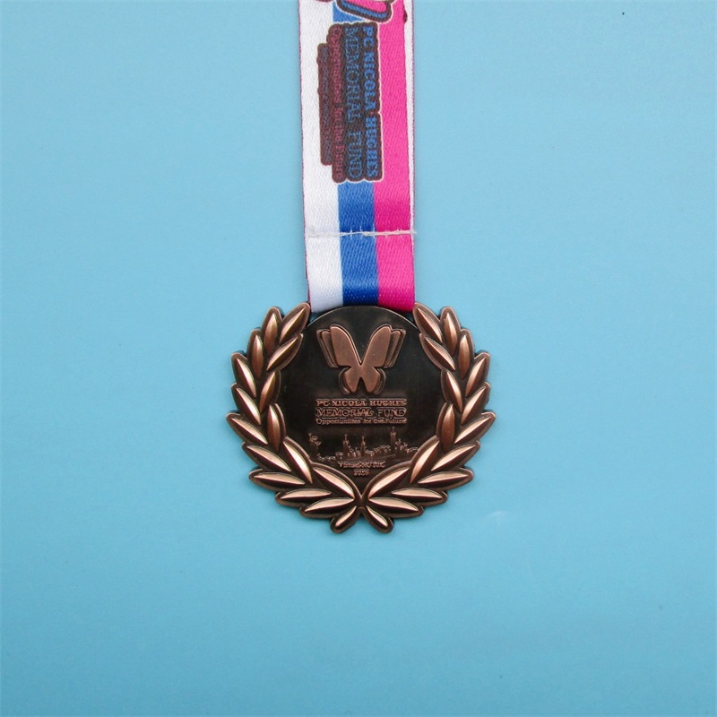 Výrobci vytvořili přizpůsobený vzor levné zábavné medailon vlastní sportovní medaile