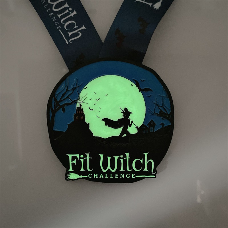 7/8-palcové matné černé kovové medaile Halloweenskénoční medaile