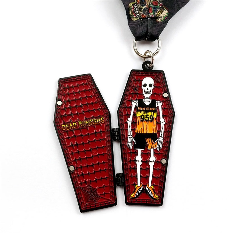Kovová die lití matné černé kovové medaile Halloween Flip-Open Sportovní medaile