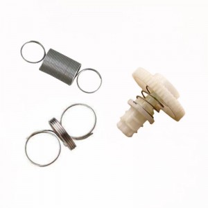 Použití pružiny spojky v tiskárně