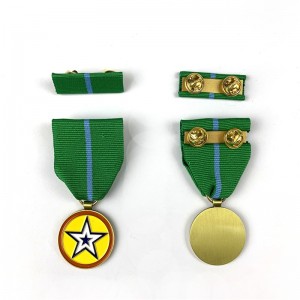 Vlastní medailová stuha Kovový železný kříž Vojáci Honor Commendation War Award Medal Badge