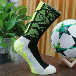 Vlastní designy Grip Socks Profesionální atletické středoplánové posádky fotbalové sporty fotbalové proti skluzu ponožky