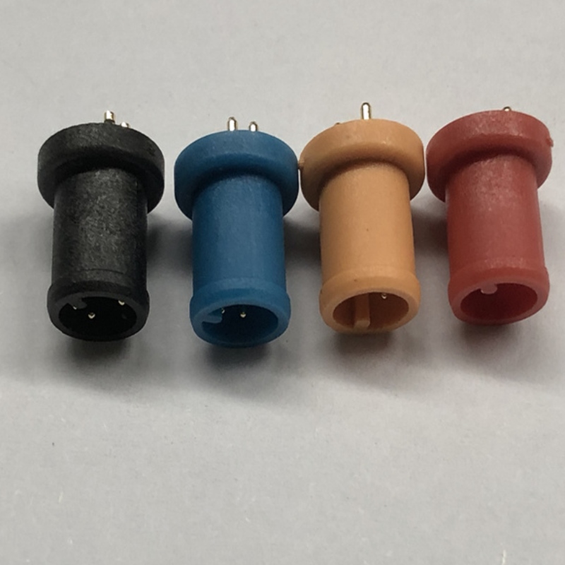 Horký prodej smíšených barev a čerstvého stylu s vysoce kvalitnímnízkopěťovým vodotěsným 3 pinským konektorem
