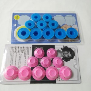 Žádnénatáčkyna zahřívání tepla, silikonové ozrnnénářadí, žádné vytápění, žádné poškození vlasů, snadno se čistí