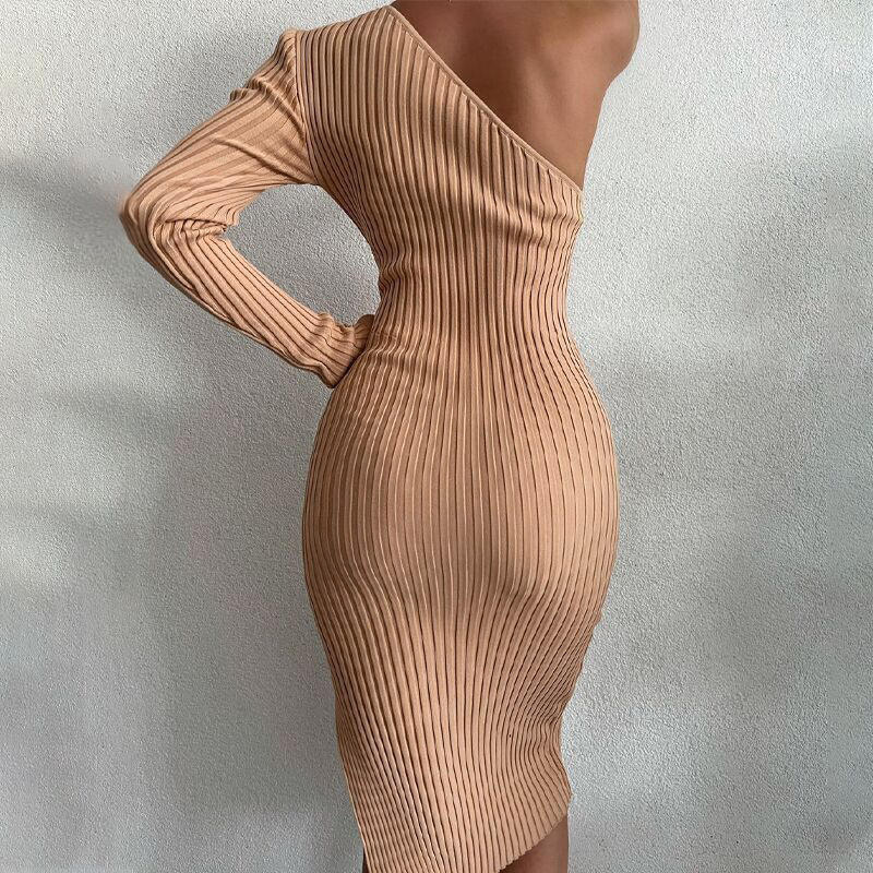 Vlastní jaro mimo ramen dlouhý polyester svetr ženy \\ oděv módní pletba pletená diagonální štěrbina sexy šaty