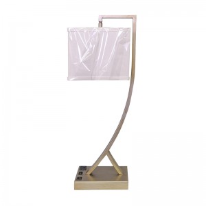 Starožitná stříbrná povrchová lampa s přepínačem rockeru ON/off, pohodlným vývodem anabíjecím portem USB v místnosti