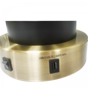 Vlastnínoční lampa se starožitným mosazným a černým povrchem, přepínačemna rocker, pohodlný vývod anabíjecí port USB v místnosti