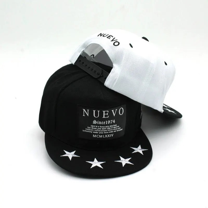 Velkoobchodní kožená štítka vyšívaná a tisknejnovější design hip hop sport cap capback klobouk