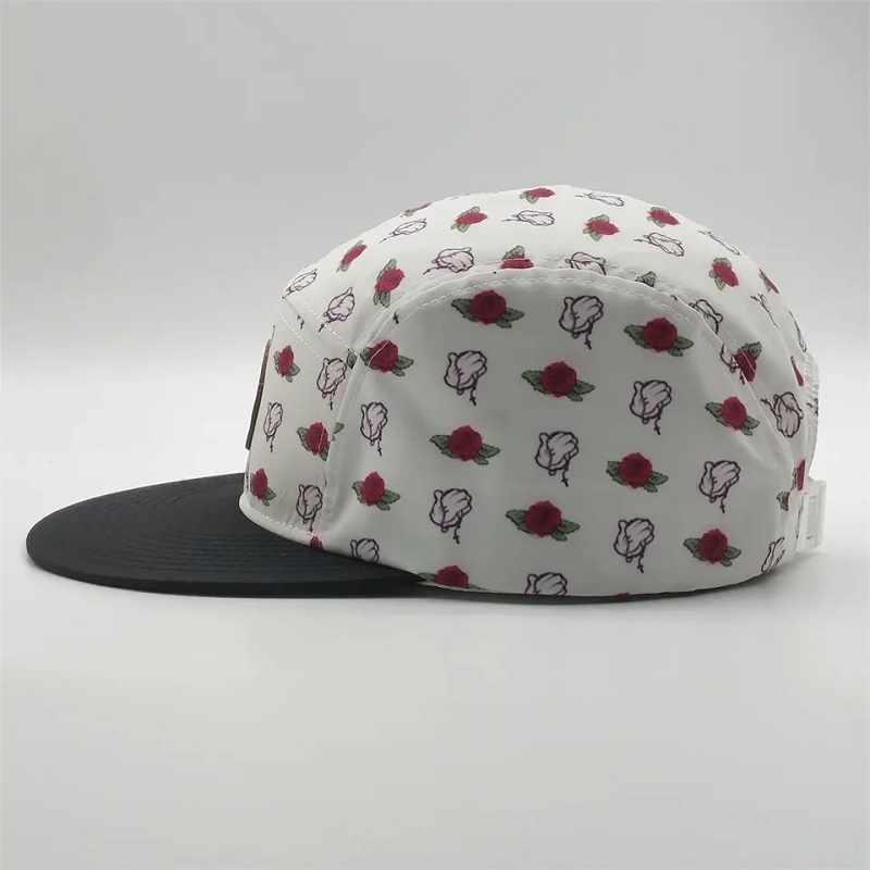 Velkoobchod 5 panelů vlastní kožené patch logo Snapback Hats, polyesterové děti Snapback Cap, po celém tiskovém táborovém kloboucích