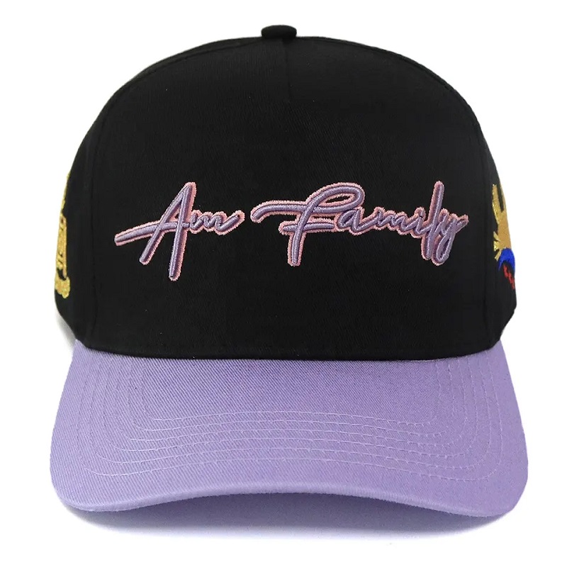 Nový příchod kontrastní barvy černá a fialová vlastní barva 5 panelů výšivka logo Baseball Cap Sportovní klobouky pro dospělé