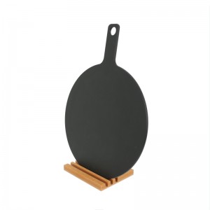 Dřevěná paluba pizzyna pizzu s rukojetí pizzy řezací deskana dřevo