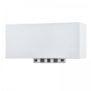 Eagles Landing Hotel Rectangular Wall Lamp s kartáčovanýmniklem povrchem, dvěmana rockerových přepínačích, dva pohodlné vývody a duální port USB v hotelovém pokoji