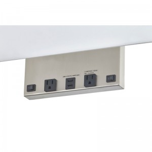 Eagles Landing Hotel Rectangular Wall Lamp s kartáčovanýmniklem povrchem, dvěmana rockerových přepínačích, dva pohodlné vývody a duální port USB v hotelovém pokoji