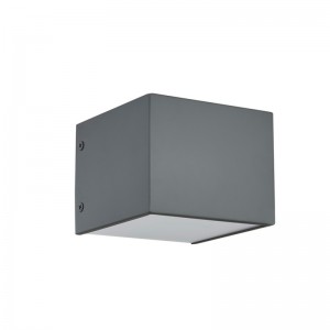 Pohostinství hotelovounástěnnou lampu s malovaným plochým šedým povrchem a integrovaným LED dovnitř v hotelu typický pokoj pro hosty