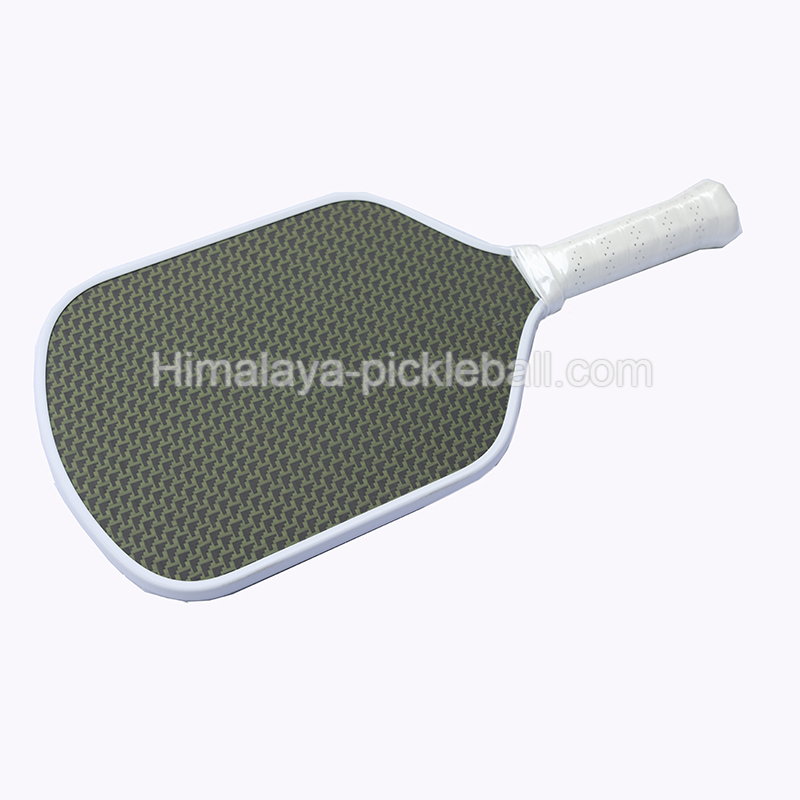 Pickleball pádlo 13a