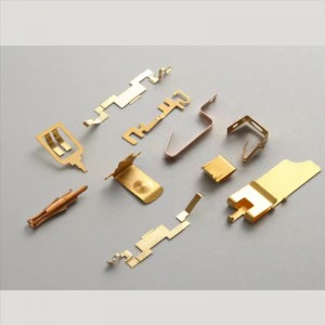 Výrobce OEM Zakázkové mosazné díly pro lisování malých plechů 5hvězdičková služba lisování kovů