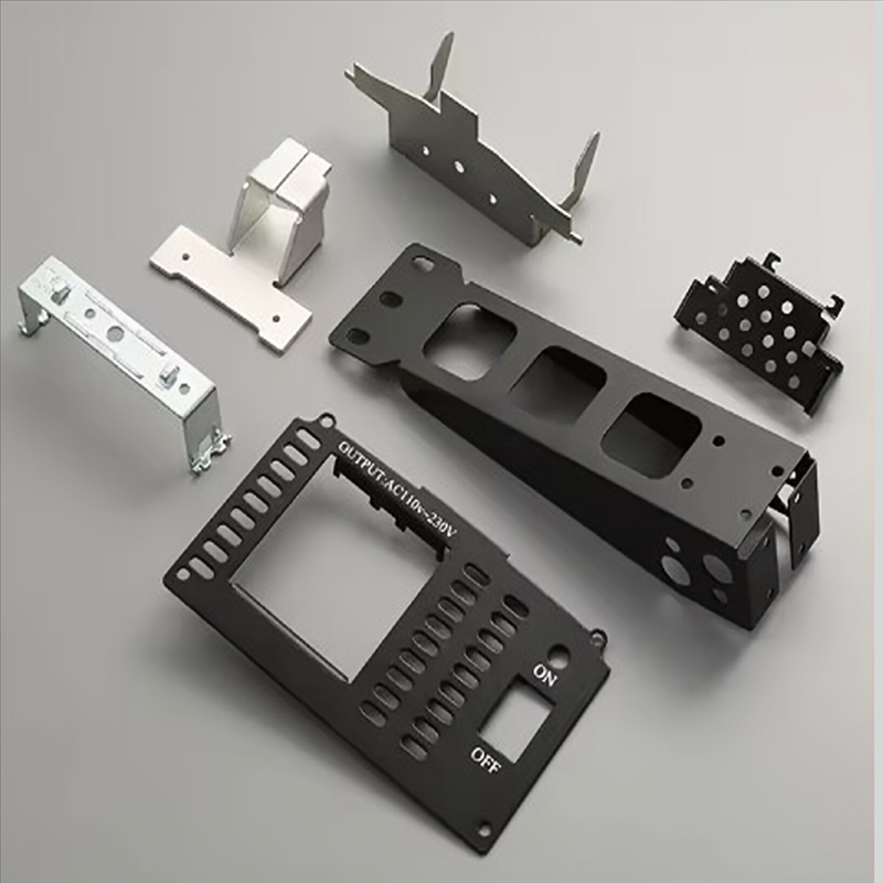 Plechové výrobky Zakázkové spřádání Zakázkové ohýbání Servis Hardware Části Výroba razítka Dílyna lisování znerezové oceli