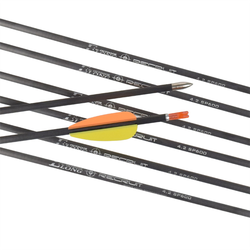 CX-7 šípů z čistého uhlíku ID 4,2 mm se 2
