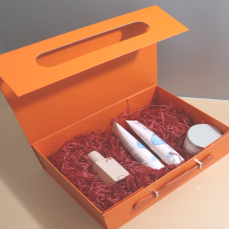 Přenosná multifunkční balicí krabice