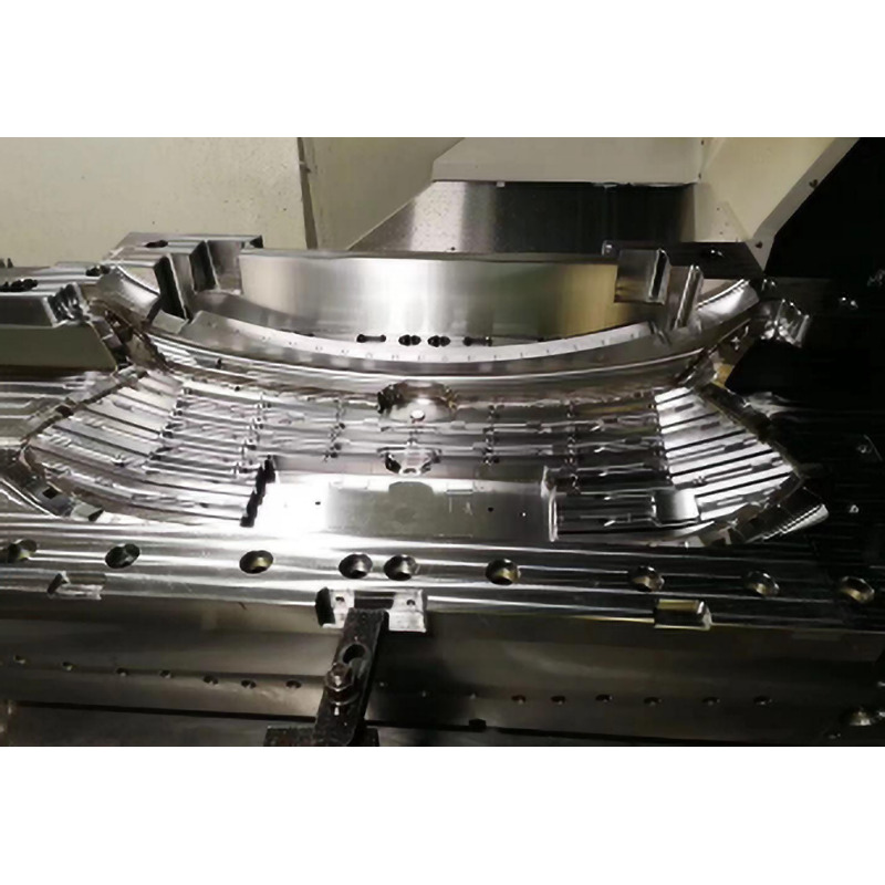 Formana mřížku auta