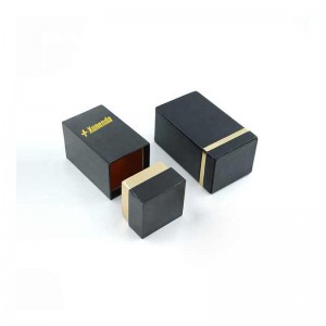 Luxusní krabičkana balení parfémů