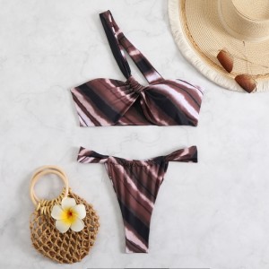 Dva-kus plavky. Sexy-Ramenní bikiny bez ramenů s designem bez backs. Evropský a americký styl zahraničního obchodu plavky pro velkoobchodní QT-25018 Cena:$79,99