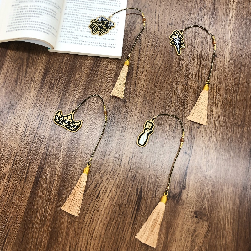 Záložkana textilní záložku