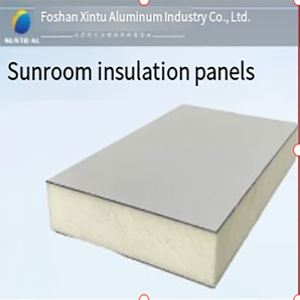 Hliníková slitina izolovaná ploché panelyna střeše