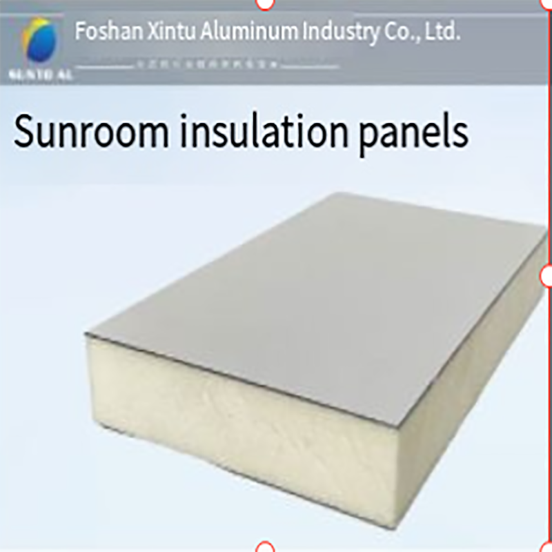Hliníková slitina izolovaná ploché panelyna střeše