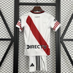 25/26 Kids River Plate Home Velikost: 16-28