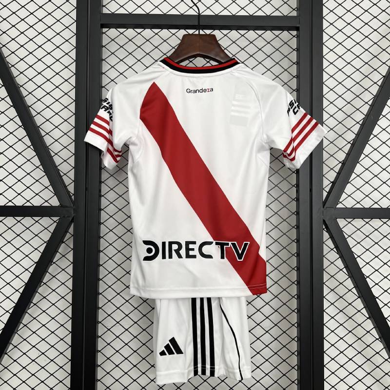 25/26 Kids River Plate Home Velikost: 16-28
