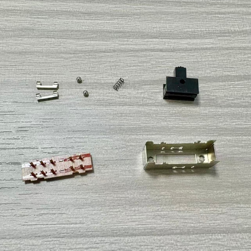 Od surovin po hotový výrobek: \\„Příběhnarození\\\